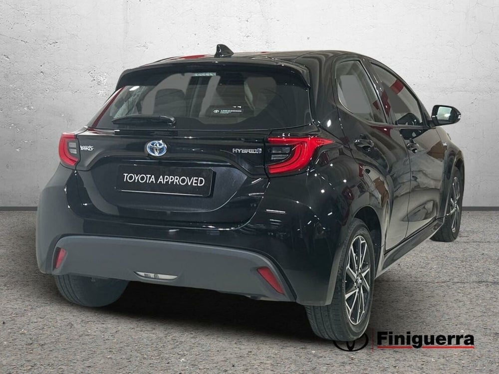 Toyota Yaris usata a Lecco (4)