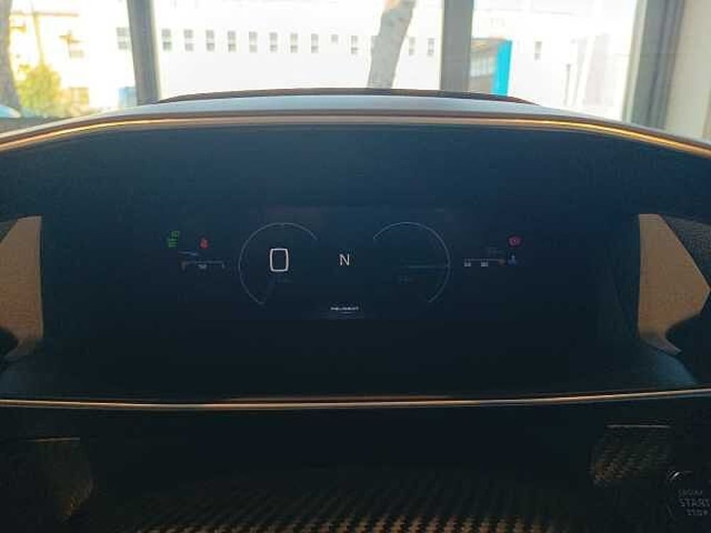 Peugeot 2008 nuova a Forlì-Cesena (12)
