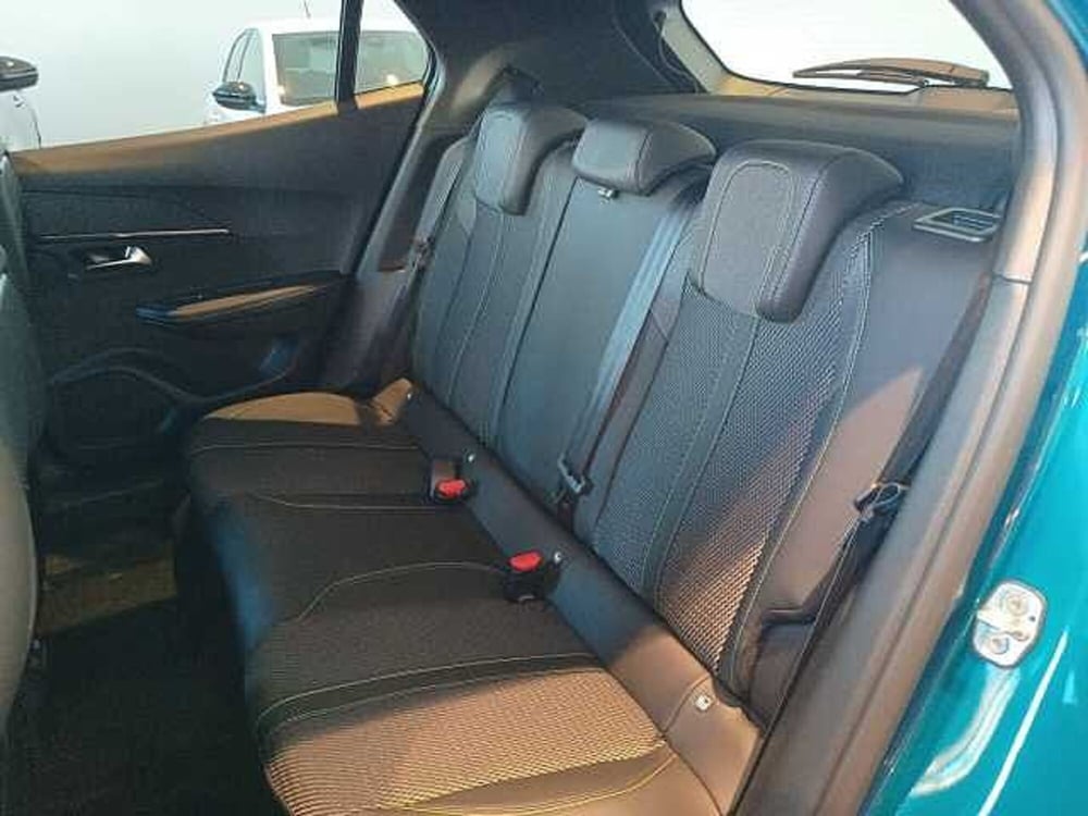Peugeot 2008 nuova a Forlì-Cesena (16)