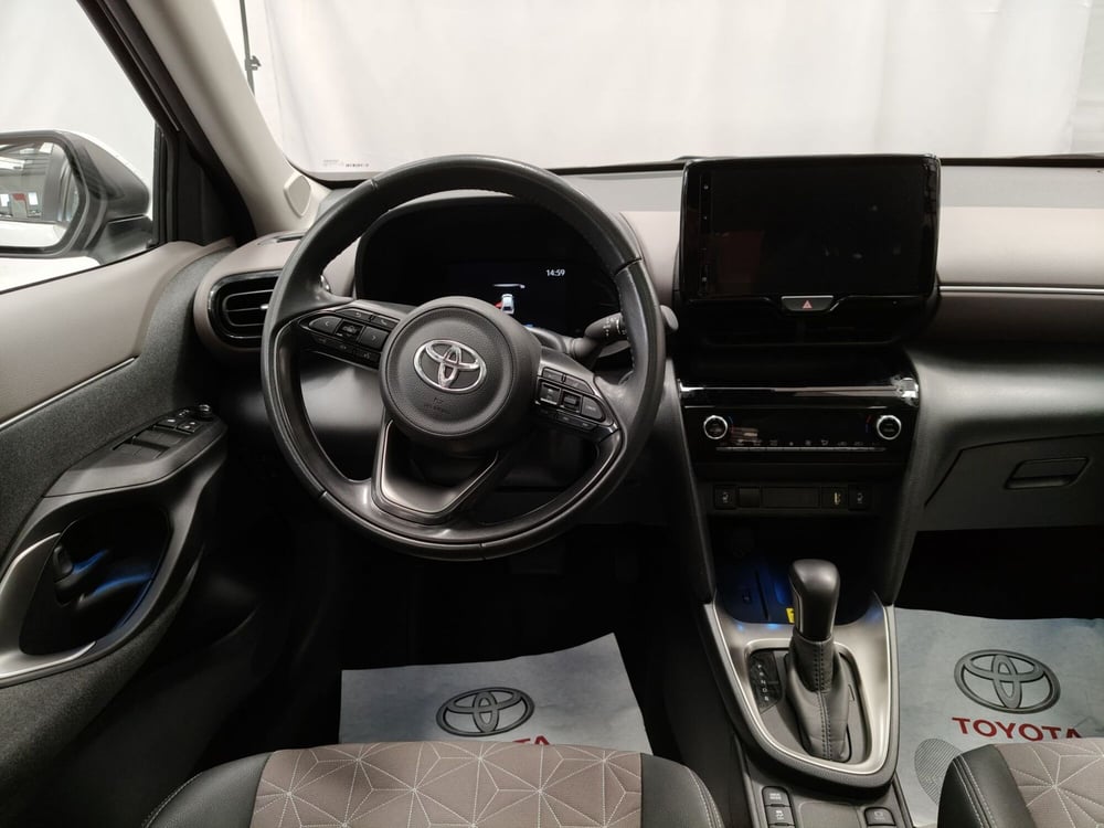 Toyota Yaris Cross usata a Frosinone (10)