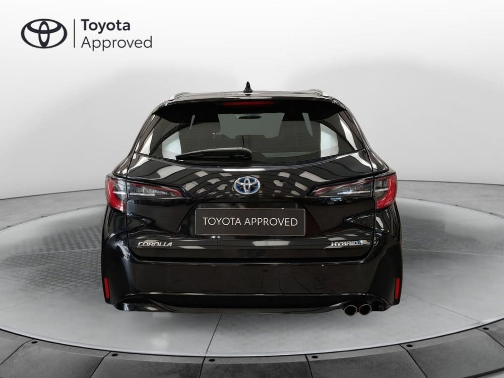 Toyota Corolla Touring Sports usata a Roma (4)