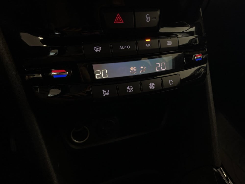 Peugeot 2008 usata a Bologna (17)