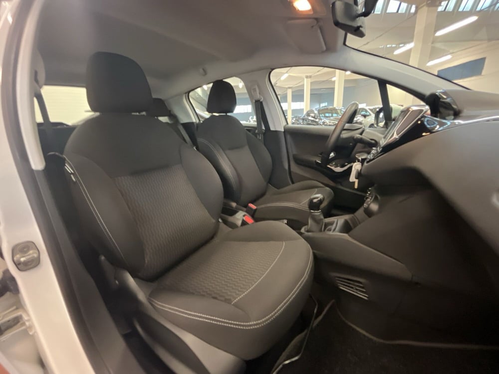 Peugeot 208 usata a Bologna (12)