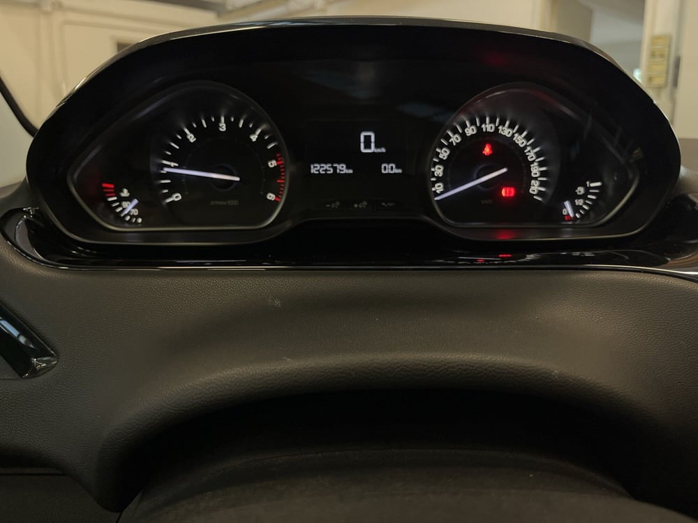 Peugeot 208 usata a Bologna (13)