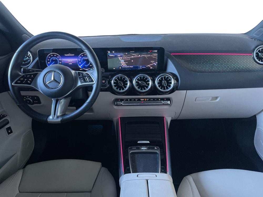 Mercedes-Benz EQA usata a Bergamo (8)