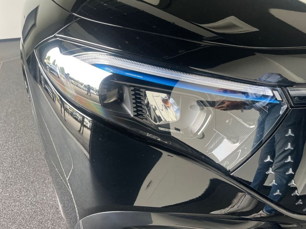 Mercedes-Benz EQA usata a Bergamo (7)
