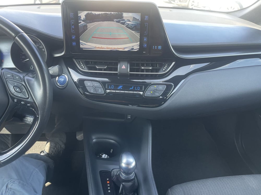 Toyota Toyota C-HR usata a Bologna (12)