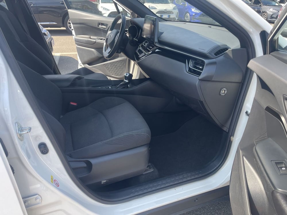 Toyota Toyota C-HR usata a Bologna (7)
