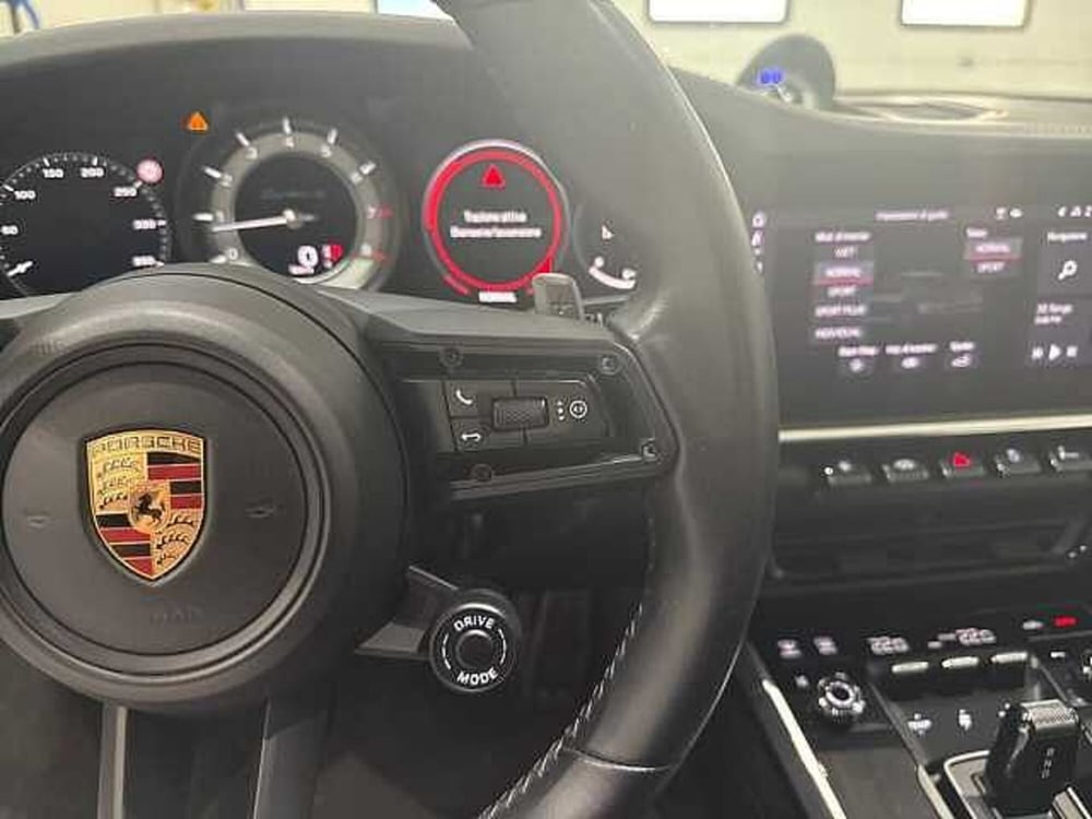 Porsche 911 Coupé nuova a Napoli (16)
