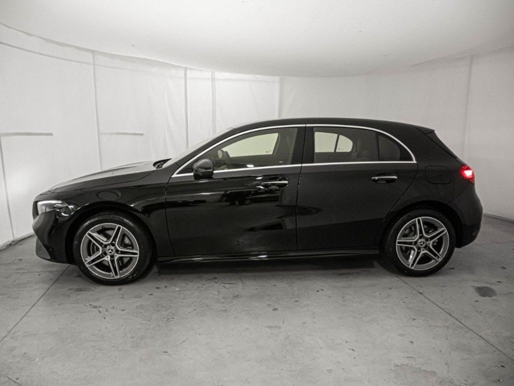 Mercedes-Benz Classe A nuova a Macerata (5)