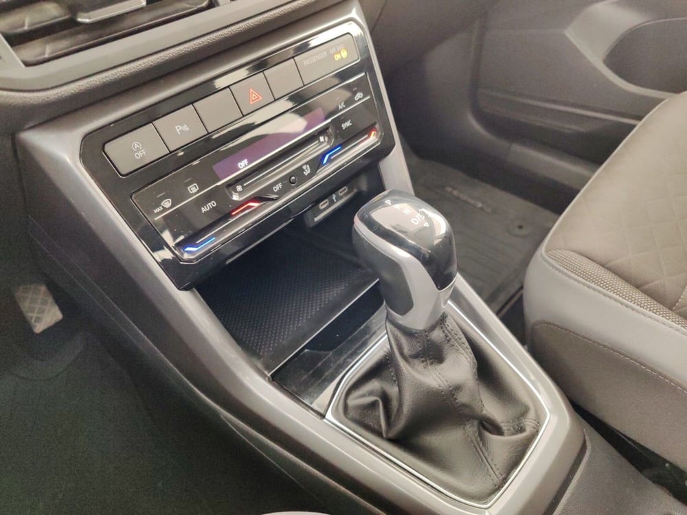 Volkswagen T-Cross usata a Massa-Carrara (11)