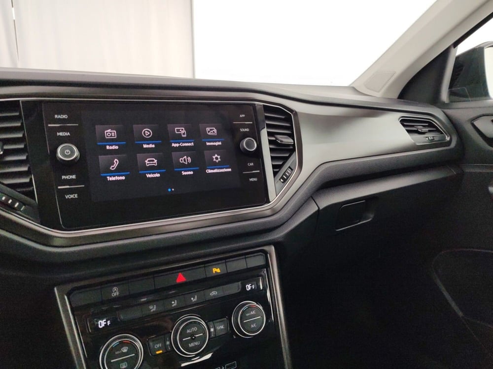 Volkswagen T-Roc usata a Massa-Carrara (12)