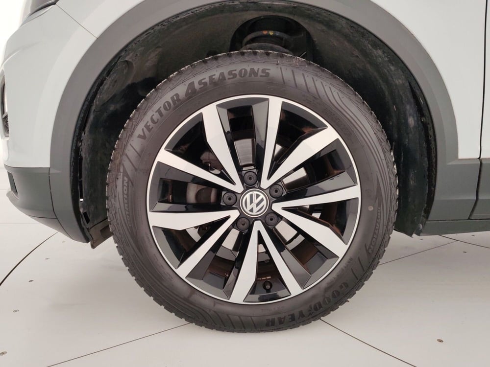 Volkswagen T-Roc usata a Massa-Carrara (6)