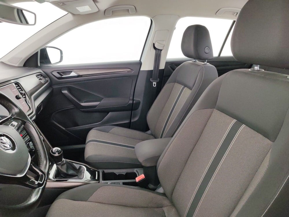 Volkswagen T-Roc usata a Massa-Carrara (9)