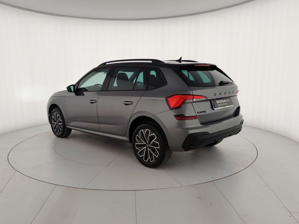 Skoda Kamiq nuova a Massa-Carrara (2)