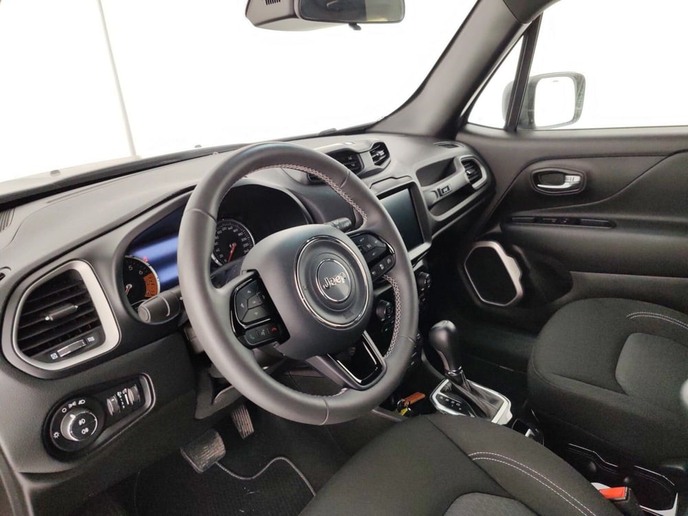 Jeep Renegade usata a Massa-Carrara (8)