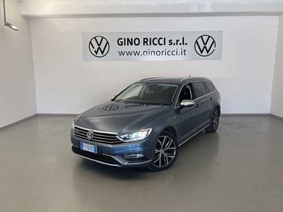 Volkswagen Passat Variant Alltrack 2.0 TDI 190 CV 4MOTION DSG BMT del 2019 usata a Cesena