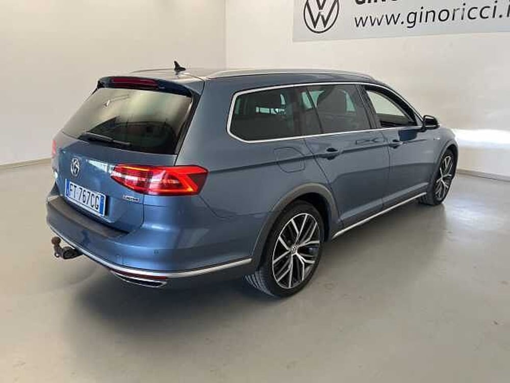 Volkswagen Passat Variant usata a Forlì-Cesena (7)