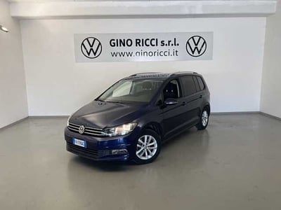 Volkswagen Touran 1.6 TDI 115 CV SCR DSG Business BlueMotion Technology del 2017 usata a Cesena