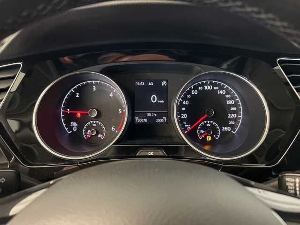 Volkswagen Touran usata a Forlì-Cesena (17)