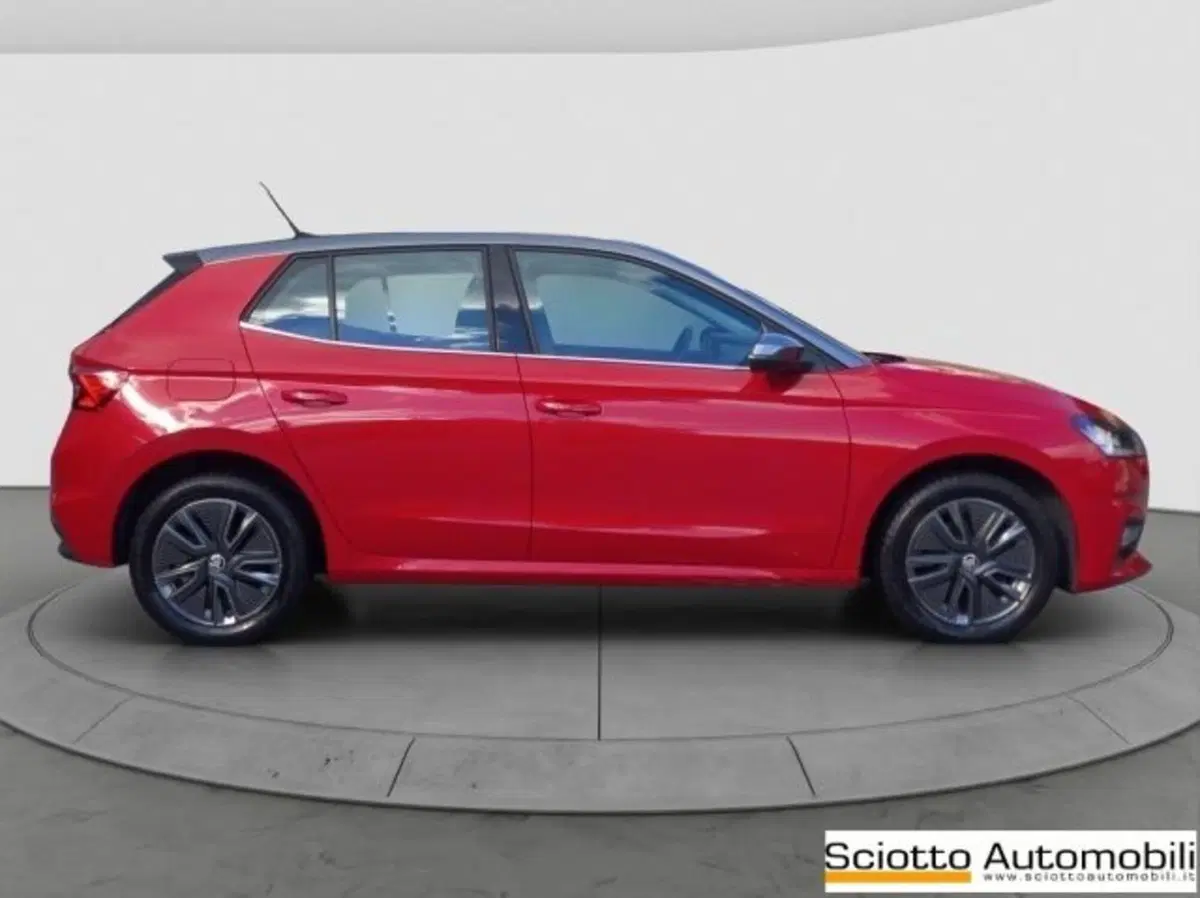 Skoda Fabia usata a Messina (7)