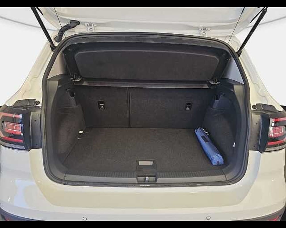 Volkswagen T-Cross usata a Roma (11)