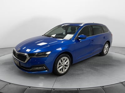 Skoda Octavia Station Wagon 1.5 e-TEC DSG Wagon Style del 2023 usata a Carnago