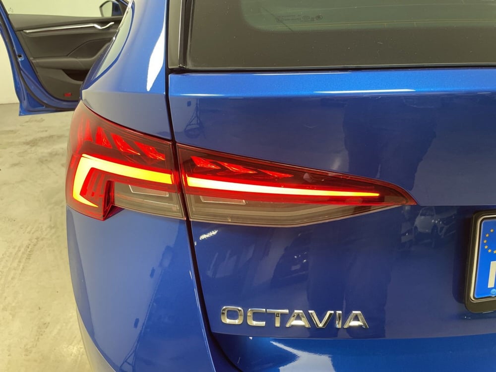 Skoda Octavia Station Wagon usata a Varese (18)