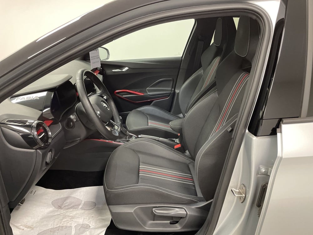 Skoda Fabia usata a Varese (10)