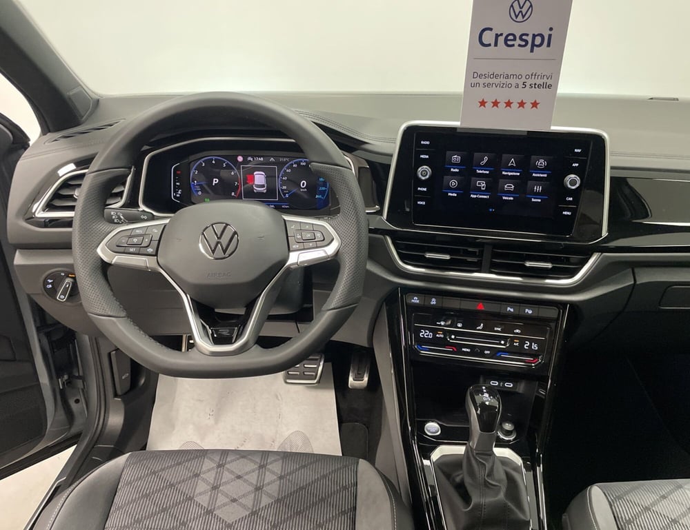 Volkswagen T-Roc nuova a Varese (14)
