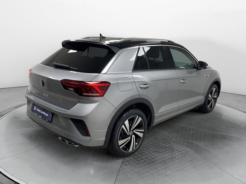 Volkswagen T-Roc nuova a Varese (6)