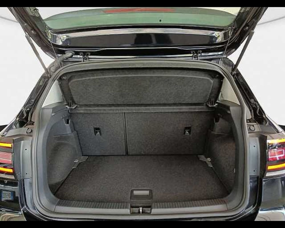 Volkswagen T-Cross usata a Roma (11)