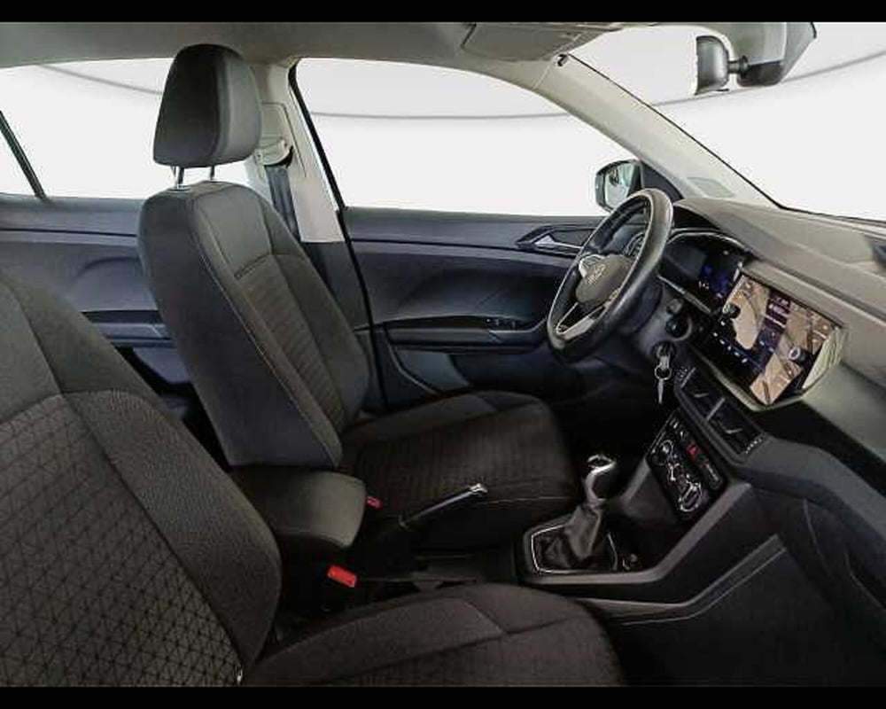 Volkswagen T-Cross usata a Roma (8)