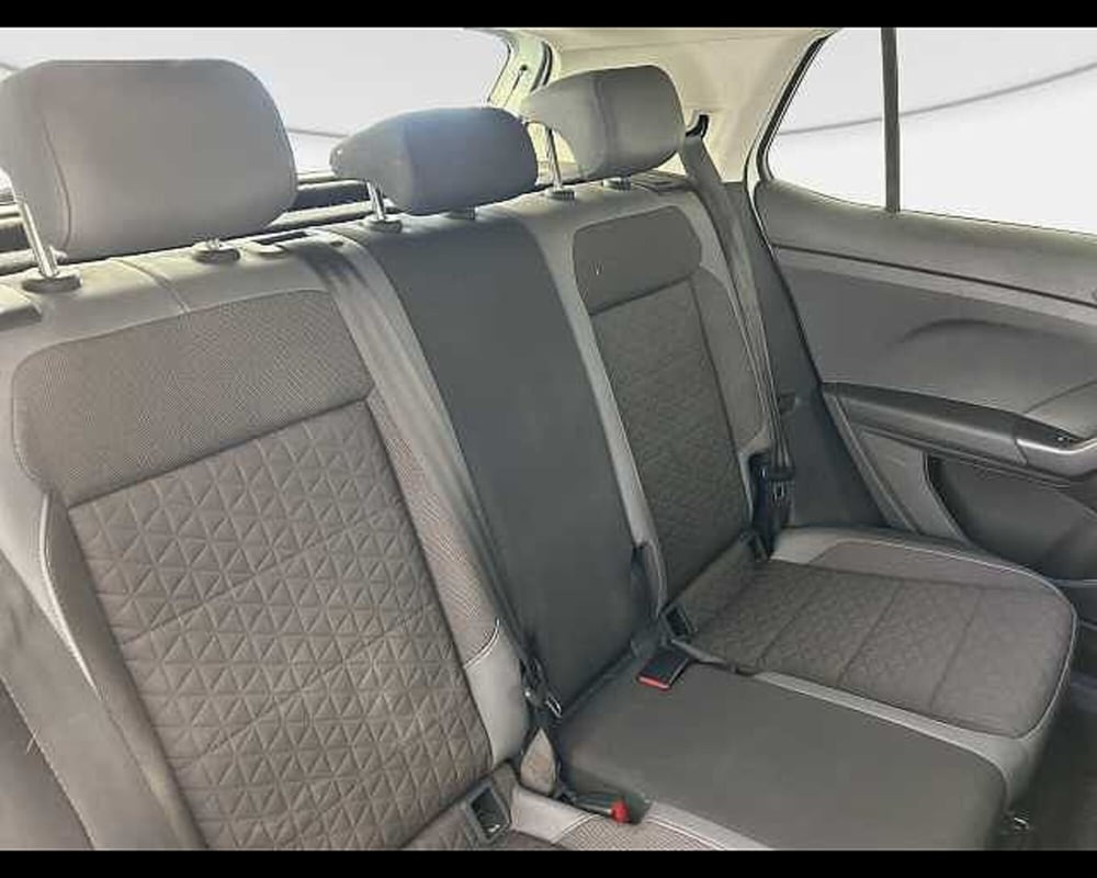 Volkswagen T-Cross usata a Roma (9)