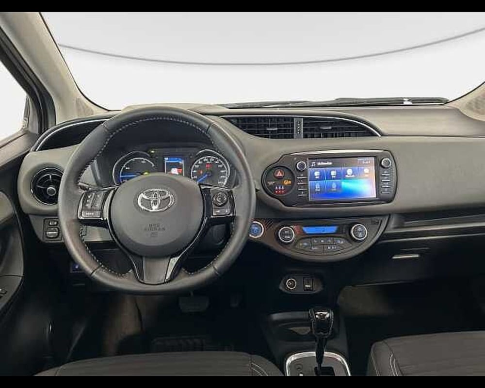 Toyota Yaris usata a Roma (6)