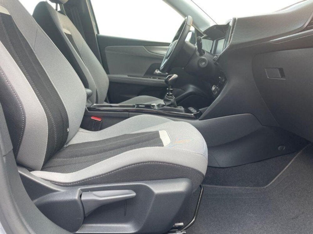 Opel Mokka usata a Lecco (11)