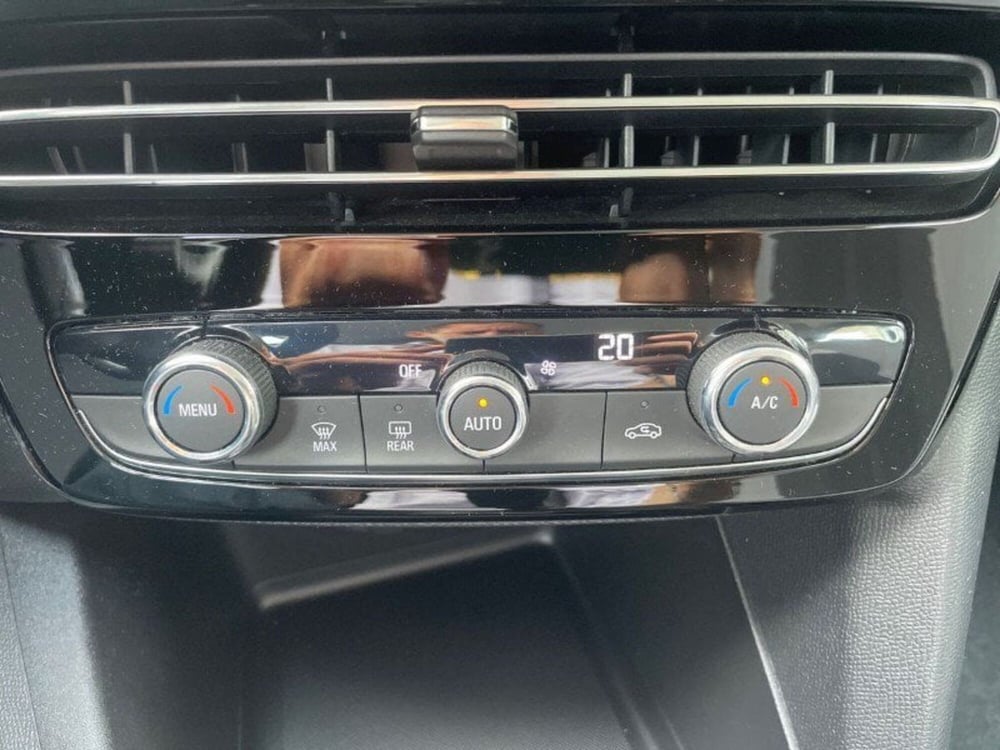 Opel Mokka usata a Lecco (14)