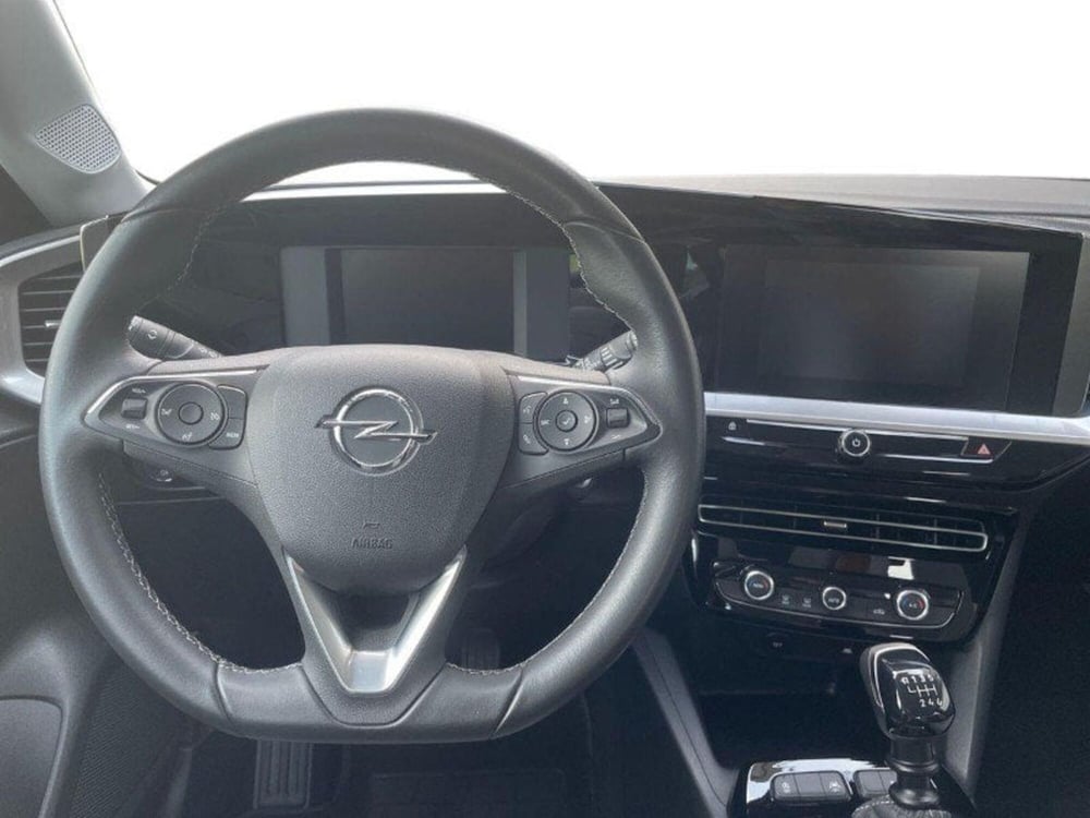 Opel Mokka usata a Lecco (8)