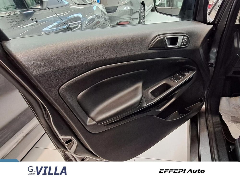 Ford EcoSport usata a Monza e Brianza (6)