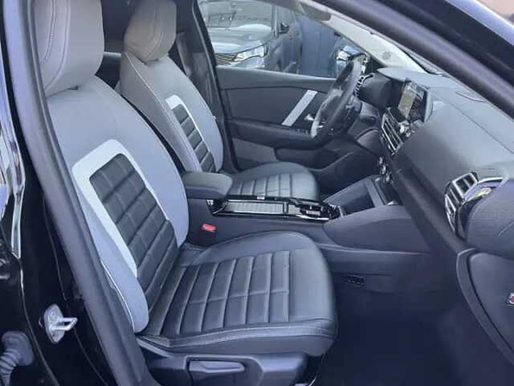 Citroen C4 X nuova a Milano (10)