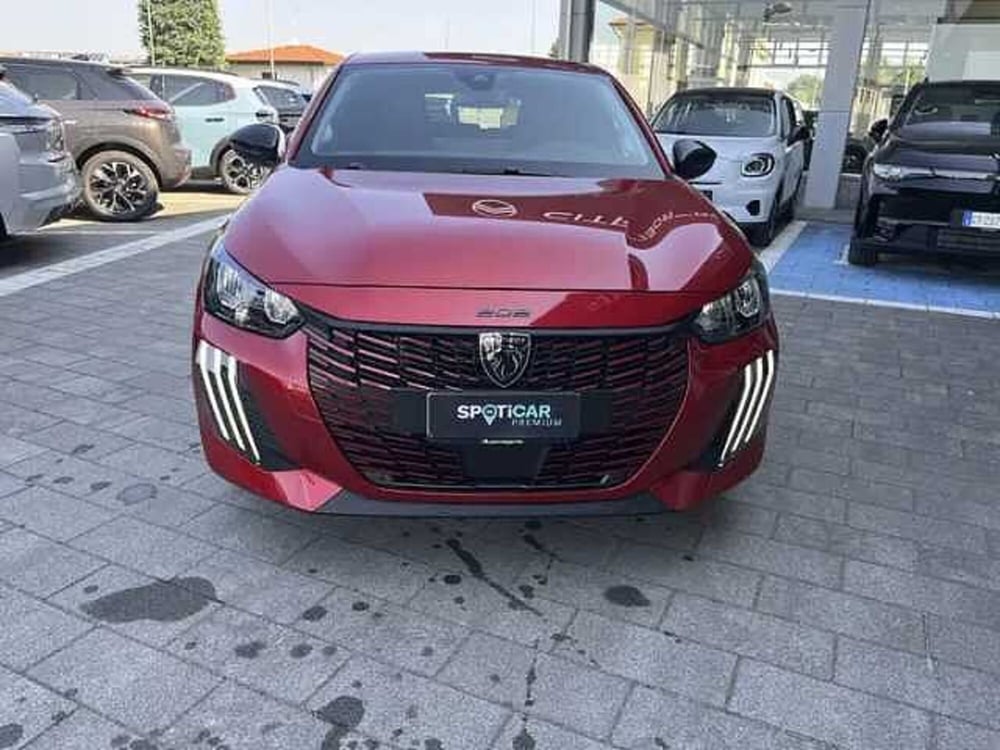 Peugeot 208 nuova a Milano (2)