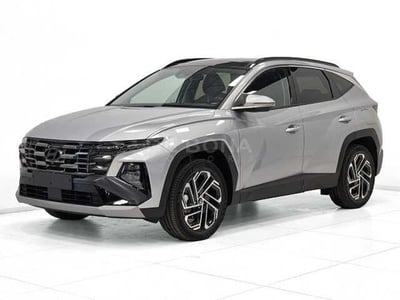 Hyundai Tucson 1.6 hev Exellence Lounge Pack 4wd auto nuova a Vicenza