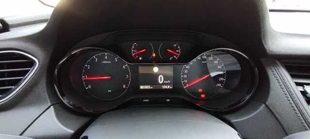 Opel Grandland X usata a Viterbo (18)
