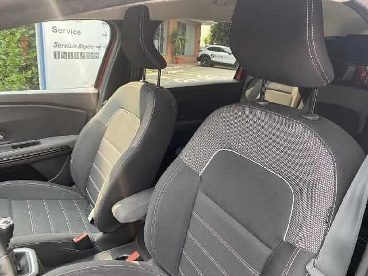 Dacia Jogger usata a Torino (10)
