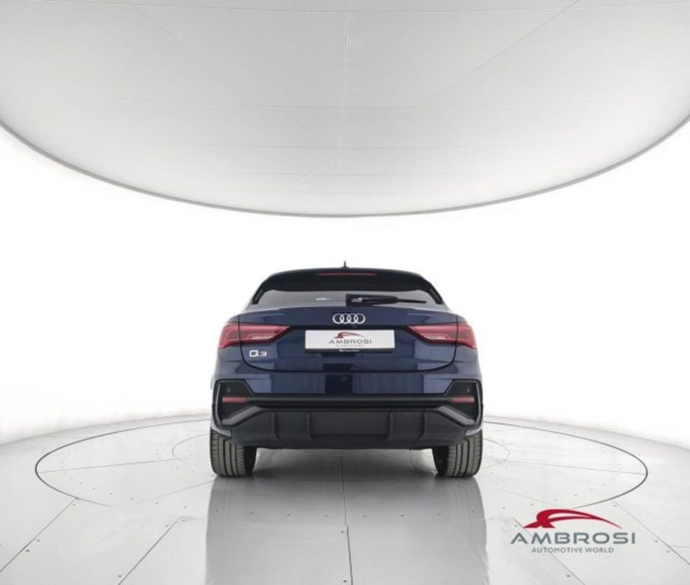 Audi Q3 Sportback usata a Perugia (6)