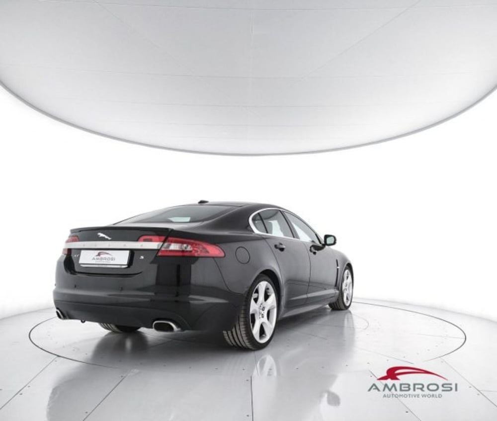 Jaguar XF usata a Perugia (3)