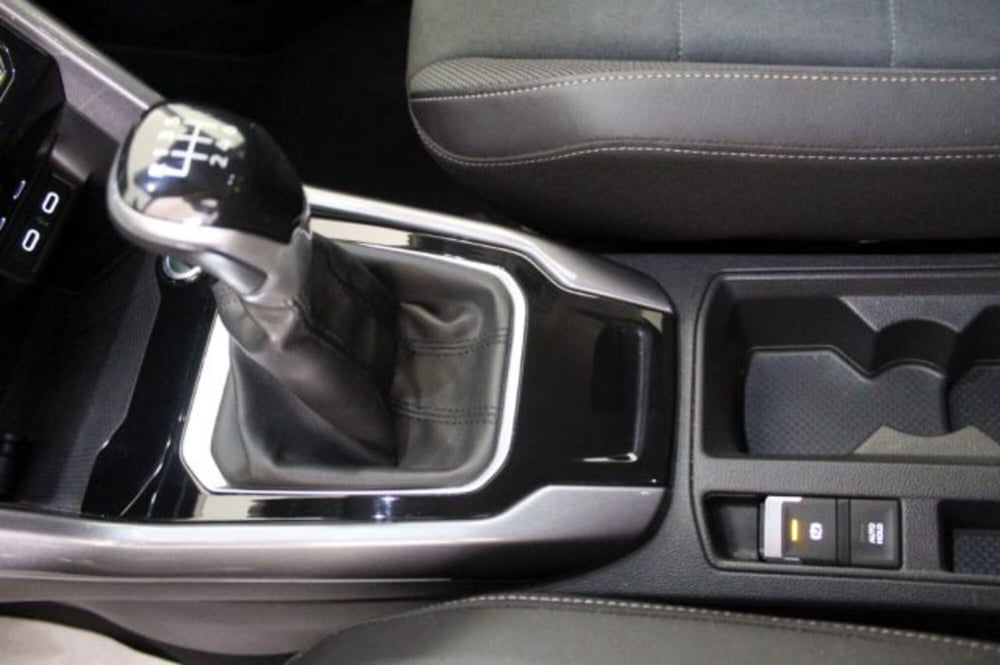 Volkswagen T-Roc usata a Novara (12)