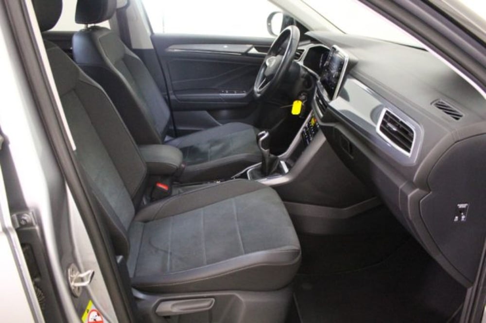 Volkswagen T-Roc usata a Novara (8)