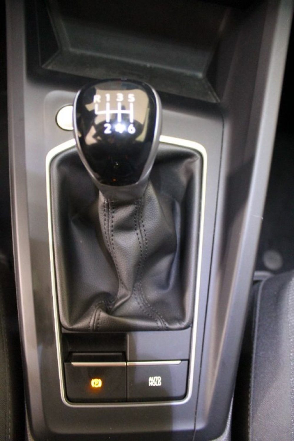 Volkswagen Golf usata a Novara (12)