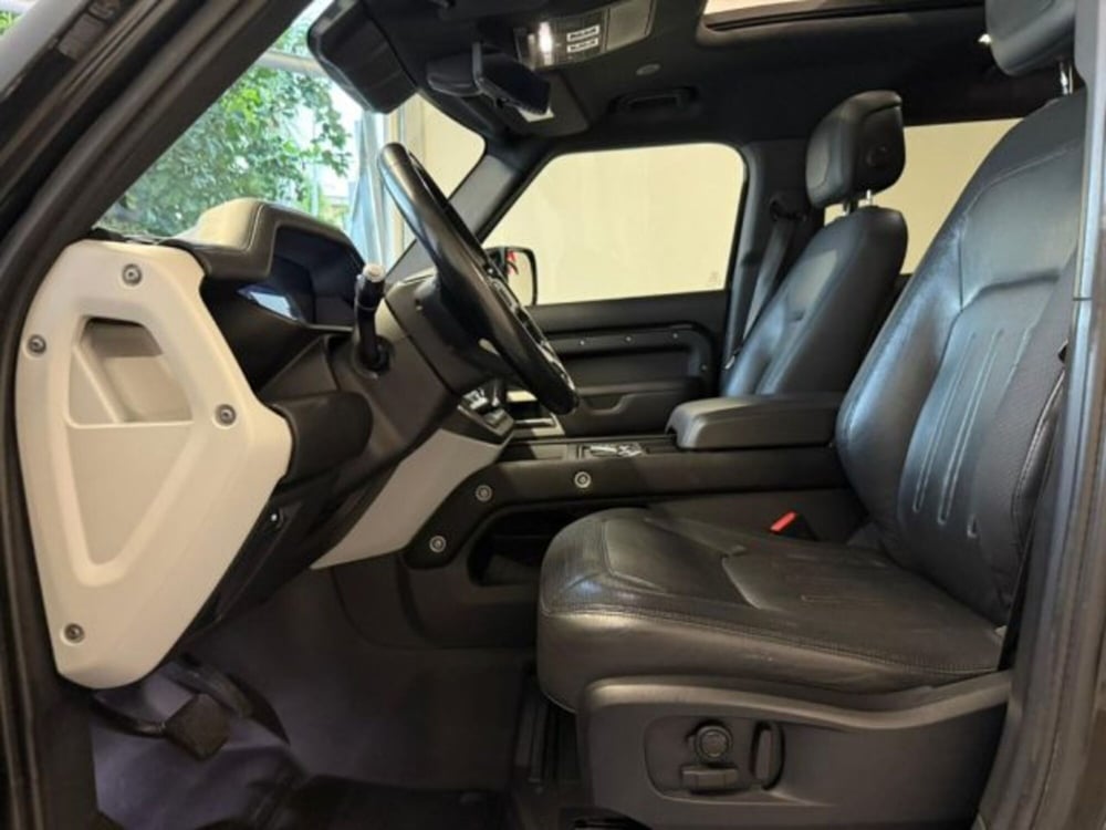 Land Rover Defender usata a Trapani (6)